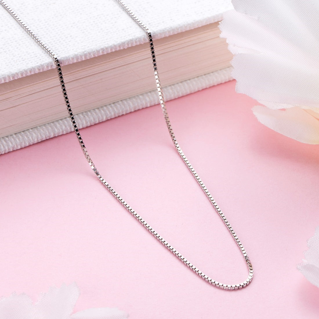 Pure silver box chain