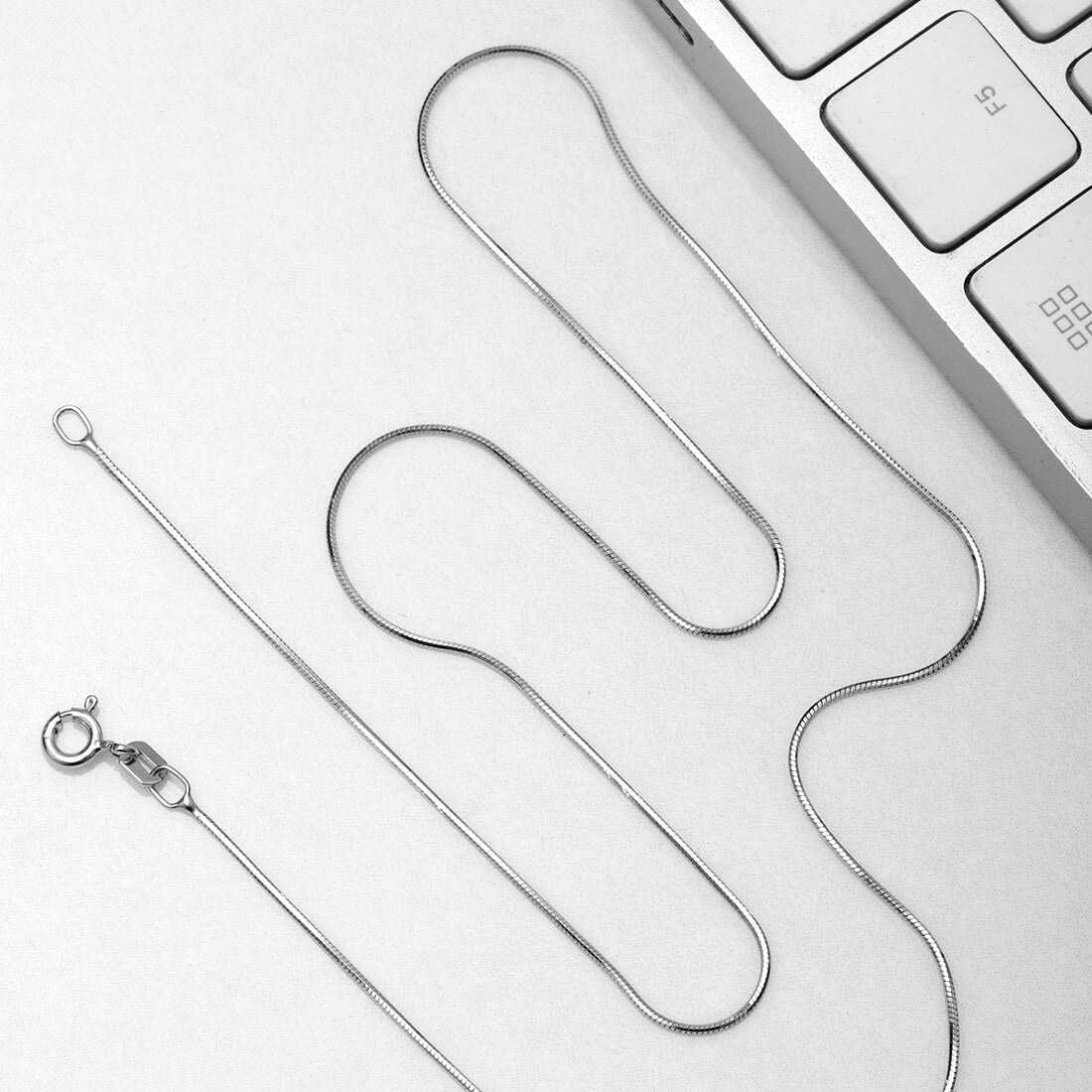 Pure silver snake chain